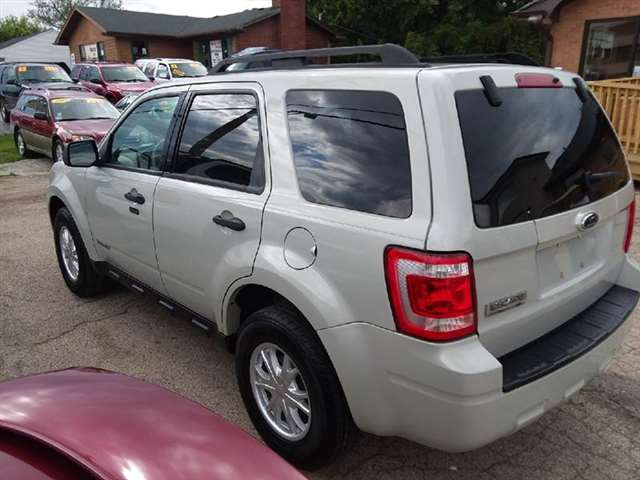 2008 Ford Escape XLT 4dr SUV I4